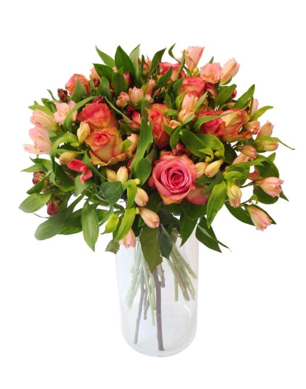 bouquet roses et alstroemerias